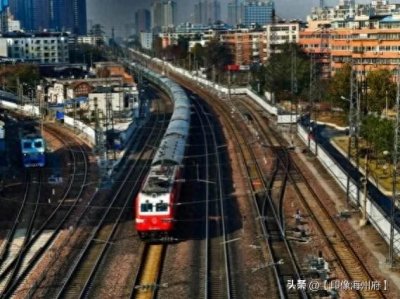 ​出行新选择：K402次列车周口到北京，一路风景美如画轶事格外多