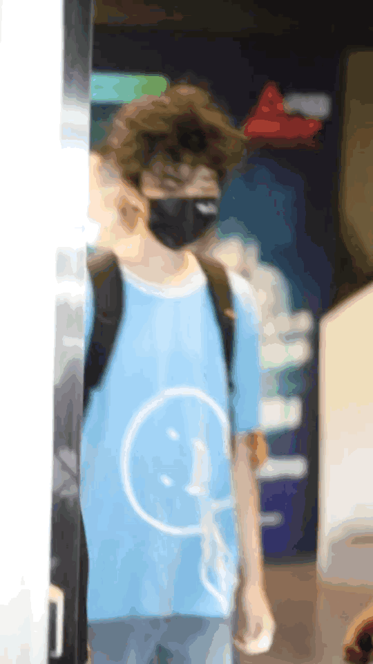 杨天真反对任何艺人公开恋情（杨天真否认签孙一宁）(59)