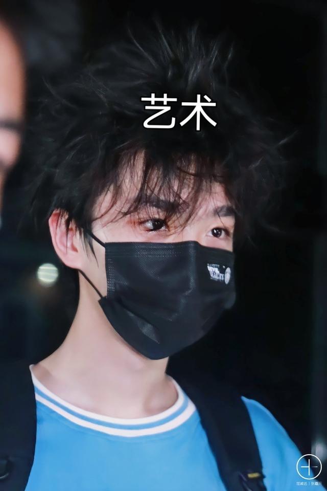 杨天真反对任何艺人公开恋情（杨天真否认签孙一宁）(61)