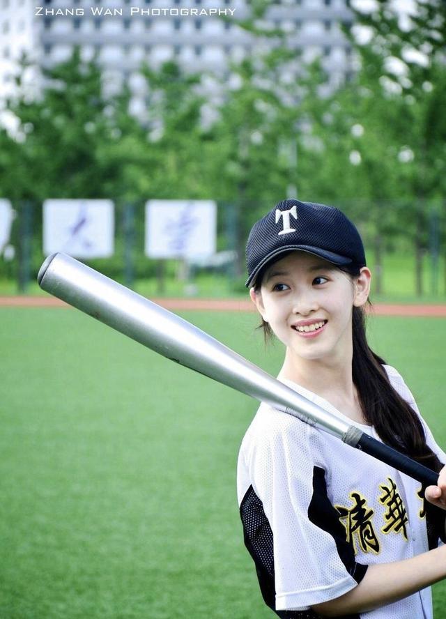 杨天真反对任何艺人公开恋情（杨天真否认签孙一宁）(11)