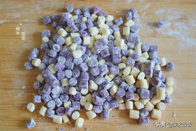 云南小酥红豆怎么做（夏天必做的网红小吃）(15)