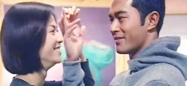 古天乐宣萱终在一起?亲密搂肩柔情相视!女方:想让古天乐当爸爸