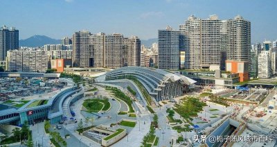 ​香港境内的综合性铁路交通枢纽——香港西九龙站