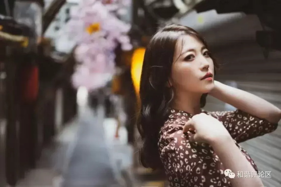 当着老公的面出道的木下凛凛子写真分享,成熟的大姐姐!