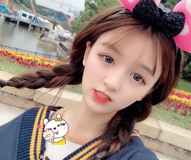 允恩被黑,发视频秒变“腹黑脸”,小丫头竟然还有两副面孔?