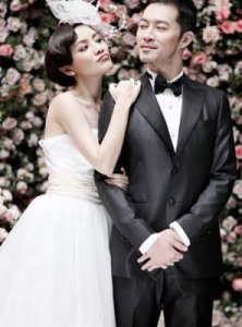 ​胡可的感情生活揭秘：盘点她的恋爱史与现任丈夫