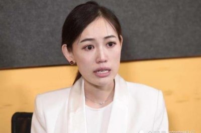 ​王宝强妻子照片，王宝强第二个老婆照片