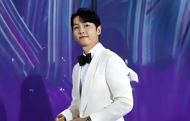 宋仲基对宋慧乔很强势(宋慧乔和宋仲基)