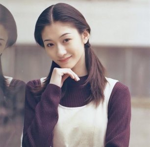 ​李小冉：三段失败的感情，一段成功的婚姻，45岁被宠成公主