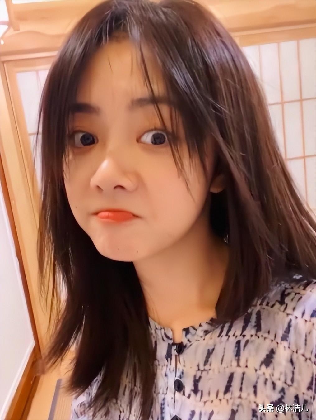 被谭松韵的“素颜杀”美到了,怼脸拍皮肤太好,她真不是大学生?