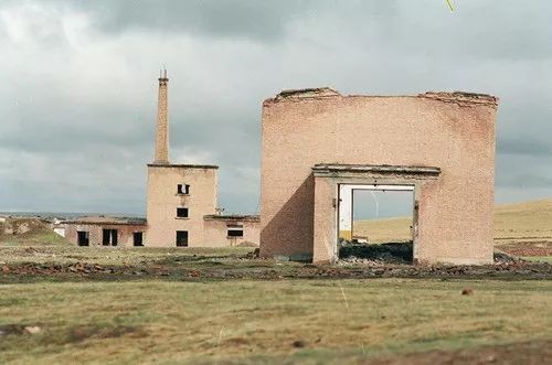 记住!他是邓稼先