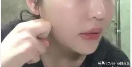 赵露思八字刘海发型(圆脸女神赵思露)(11)