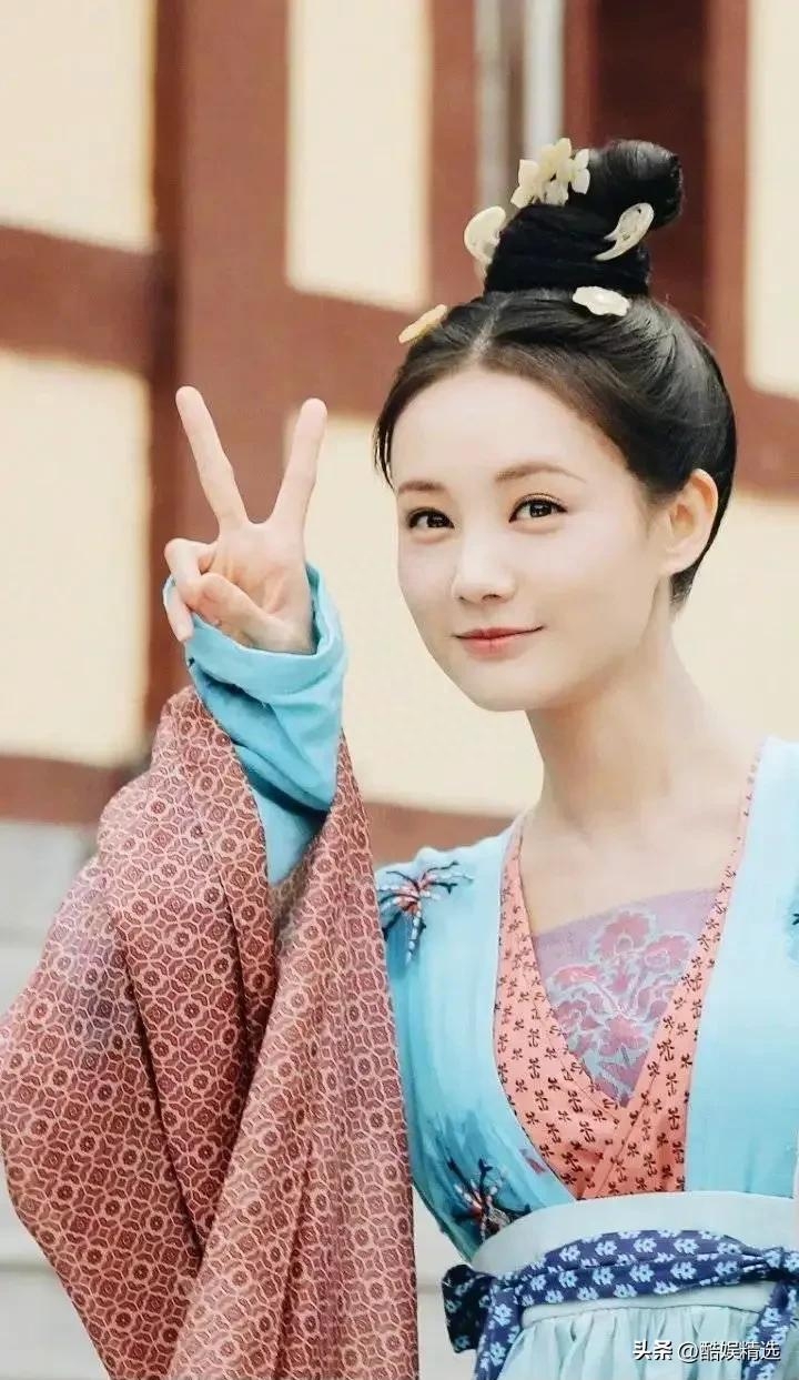 李一桐个人资料简介-中国内地女演员