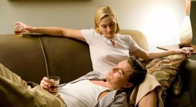 小李子和凯特谈过恋爱吗（小李子和凯特饰演夫妻入戏太深）