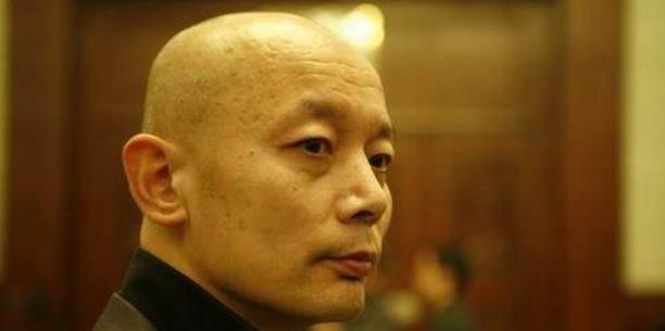 周润发为什么没人敢惹(伪善天王周润发嚣张跋扈史)