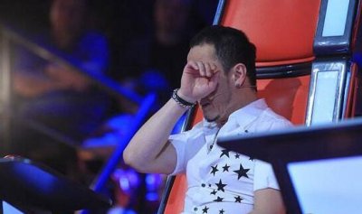 ​杨坤老婆，中国好声音睡八名粉丝