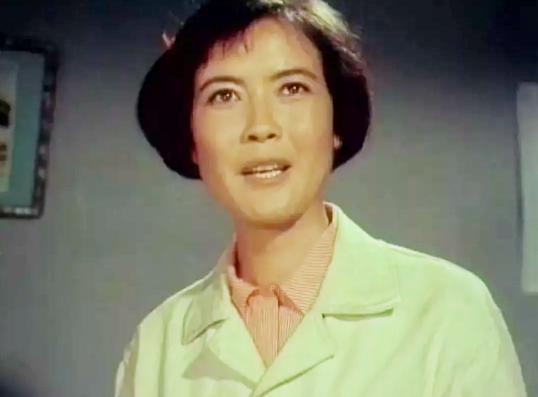 演员杨雅琴简介(著名女星杨雅琴)(3)