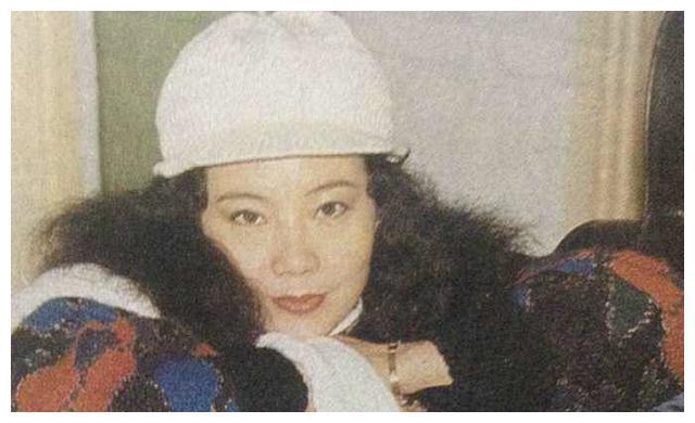 陈宝国从一而终的爱情:与赵奎娥相恋8年终修成正果