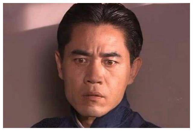 陈宝国从一而终的爱情:与赵奎娥相恋8年终修成正果