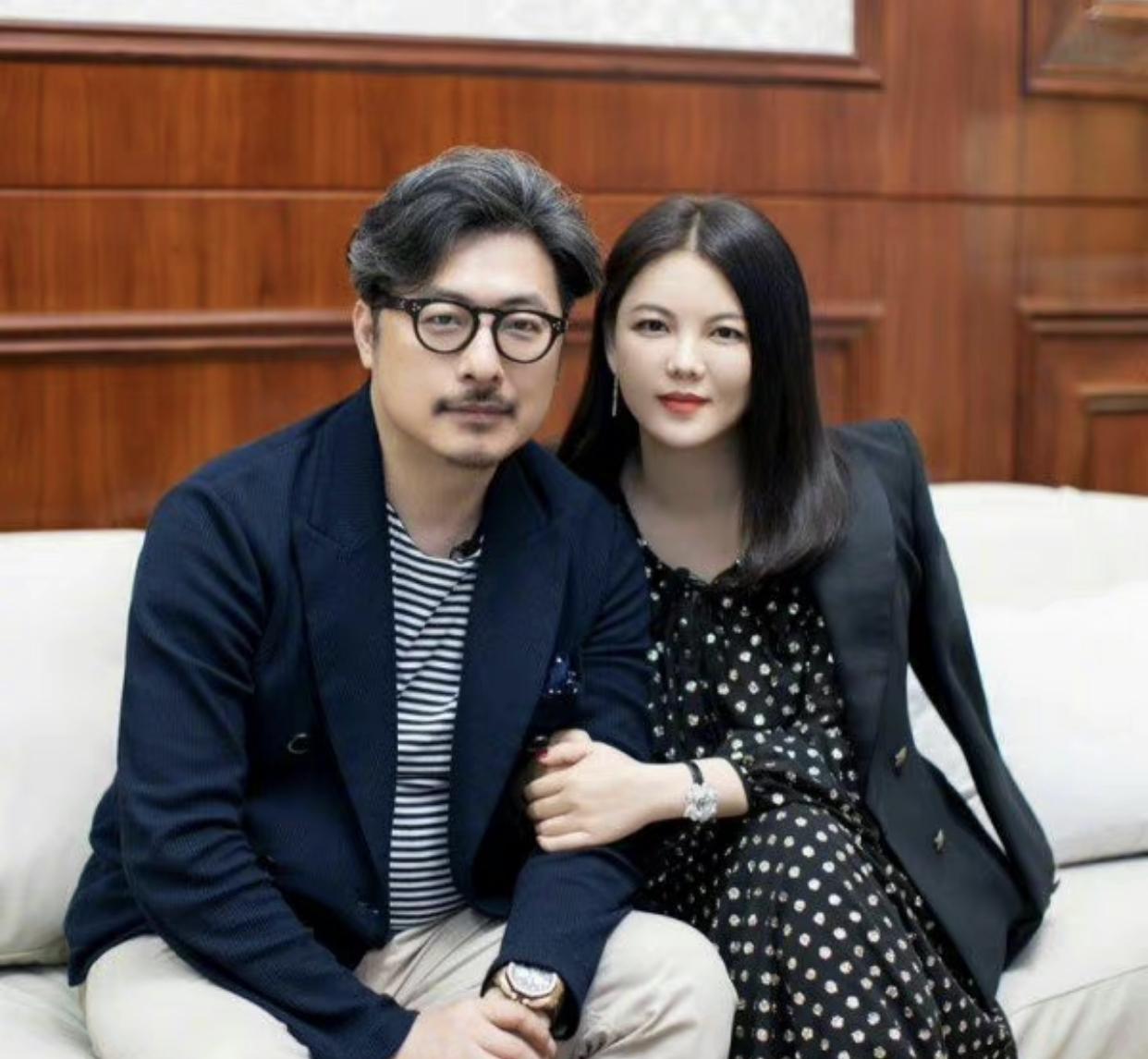 李湘前夫是谁(李湘前夫李厚霖暴瘦露面,脸颊凹陷胡子变白,皈依佛门多年未再婚)