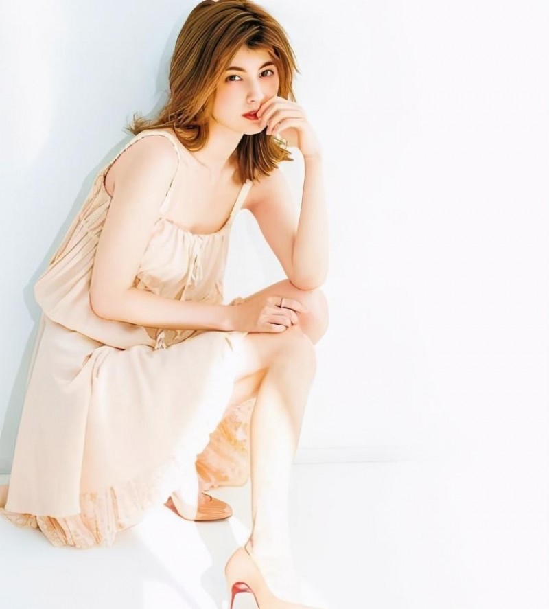 濑亚美莉图片(弗格森批香川别因生活影响状态)