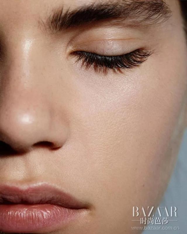 电眼少女（不要再散发魅力了）(15)