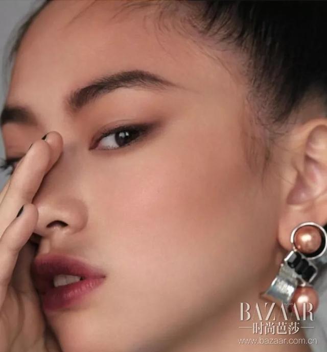 电眼少女（不要再散发魅力了）(13)