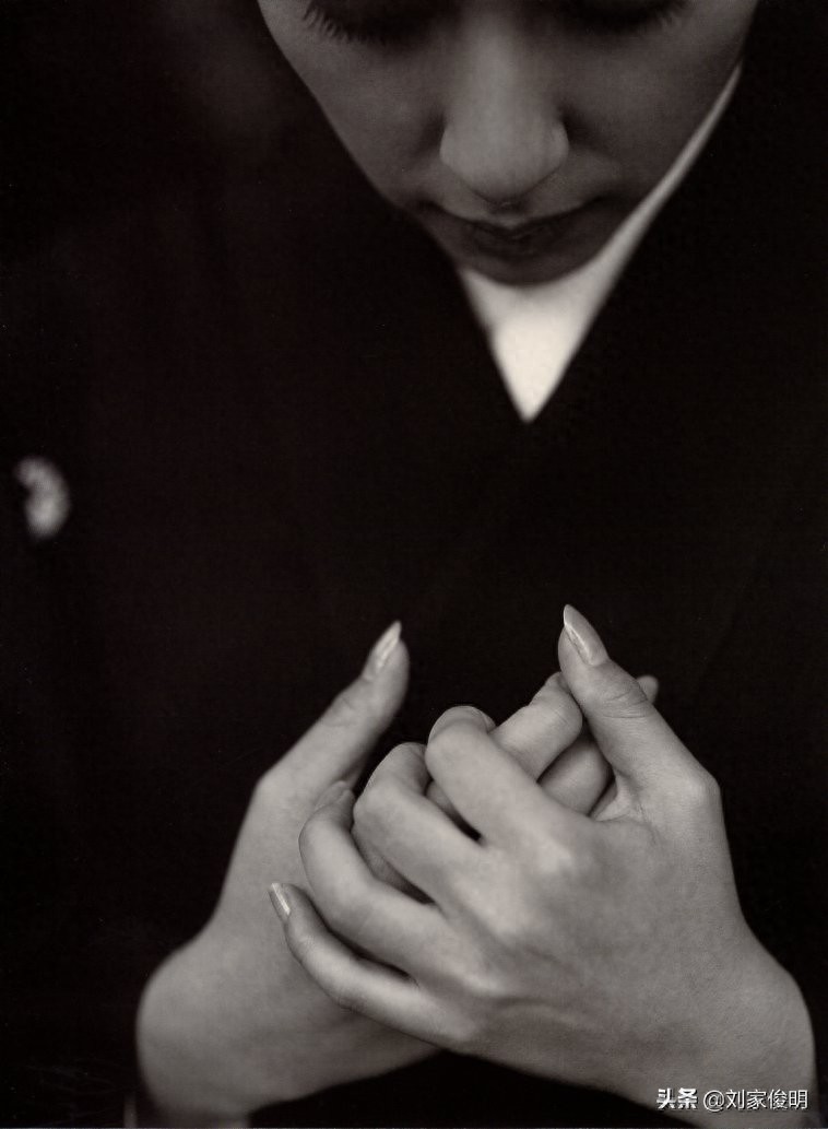 奥菜惠，写真，干净知性的美