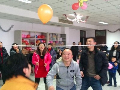 ​100个拓展团建游戏（1）