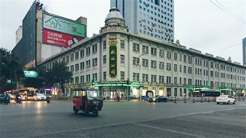 哈尔滨最具俄罗斯风情——果戈里大街,拥有百年历史建筑和美食