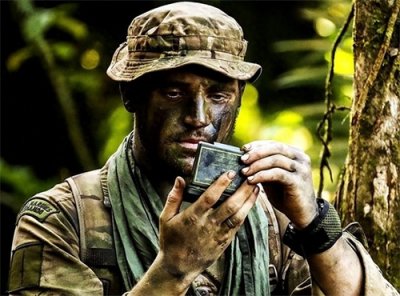 奔尼帽:从越南战争到全球流行,一款传奇帽子的历史演变