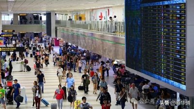 ​突发！大批游客滞留机场！泰国移民局系统故障！