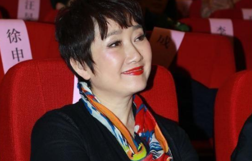 成方圆有过几段婚姻(成方圆个人资料介绍)(3)_