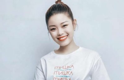 ​王莎莎老公是谁 微博晒婚纱照让人遐想不断