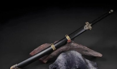 ​世界上最恐怖的刀，令人胆寒的屠城黑金。