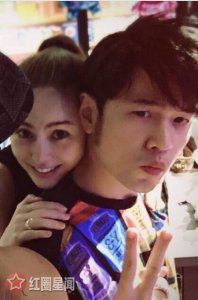 ​周杰伦到底是真的爱昆凌吗周杰伦昆凌的爱情史大起底