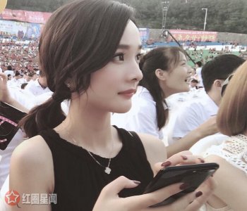 ​卓亨瑜整容了吗和杨幂关系好吗杨幂与替身卓亨瑜简直一模一样傻傻的分不清