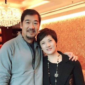 ​张默亲生母亲，张默身高(张默个人资料生父)