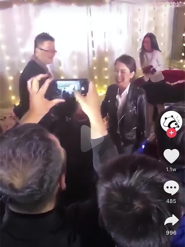 马苏怎么评论李小璐(34无戏可拍)(19)