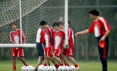 ​中国队为什么不参加世界杯？