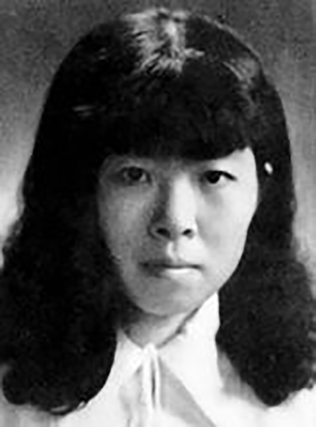 萧红:19岁与表哥私奔,父叔险将她勒死,4段失败恋情,半生苦难