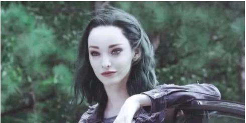 同样是万磁王的女儿,绯红女巫和北极星为什么差距这么大?