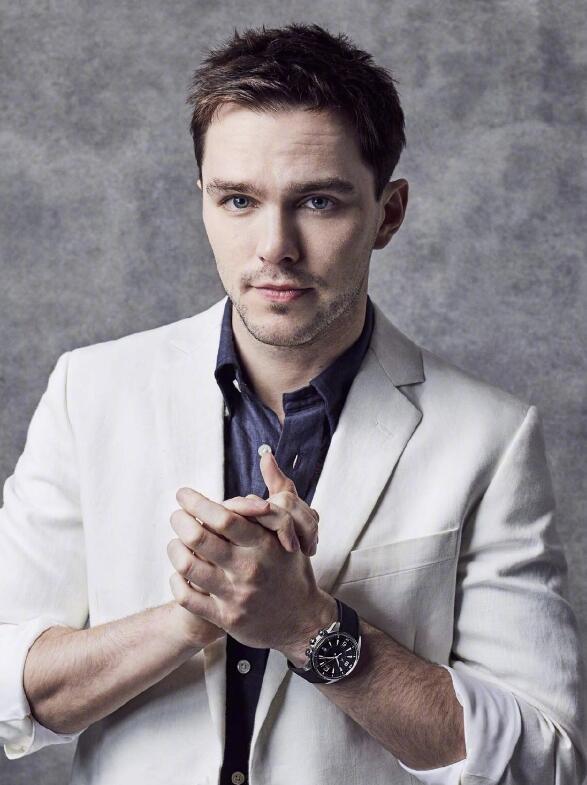 欧美童星长大后对比照男(打破了童星必长残魔咒)(1)