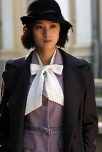 隋俊波:错过靳东,转身嫁给父亲看准的女婿,44岁被婆家宠成公主