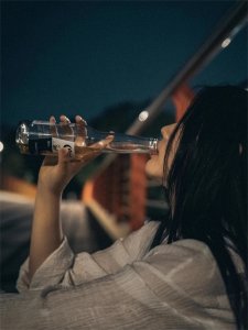 ​分手后，女生的内心阶段变化