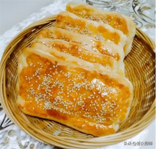 ​早餐店的油酥火烧这样做，不用烤箱，也能外酥里软，凉了也不硬