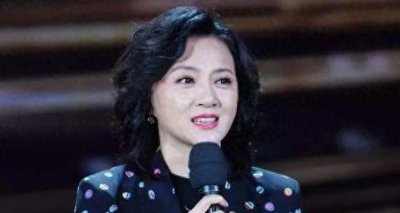 ​金玉婷以其卓越的才华和良好的品格成了中国演艺界的一颗璀璨明星