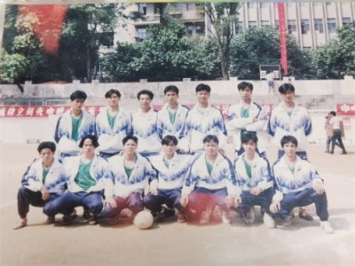 ​萧岗历史：见足球少年铿锵步伐，探萧岗足球时光脉络