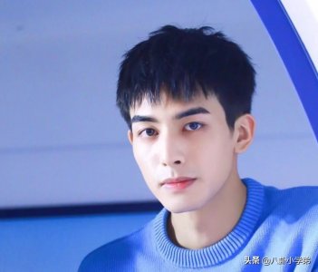 ​帅气又不失儒雅的男明星，我只服这8位，真的帅进了中国人的心里
