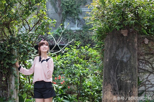 台湾模特晶晶时尚长腿美女甜美街拍写真集